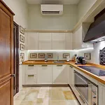 A Luxurious Palazzo In Valetta With Private Pool By 360 Estates Valletta