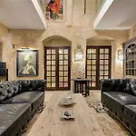A Luxurious Palazzo In Valetta With Private Pool By 360 Estates Villa