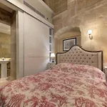 Villa A Luxurious Palazzo In Valetta With Private Pool By 360 Estates *