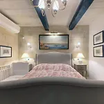 Villa A Luxurious Palazzo In Valetta With Private Pool By 360 Estates Valletta