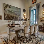 A Luxurious Palazzo In Valetta With Private Pool By 360 Estates Villa *
