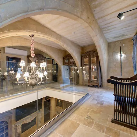 A Luxurious Palazzo In Valetta With Private Pool By 360 Estates