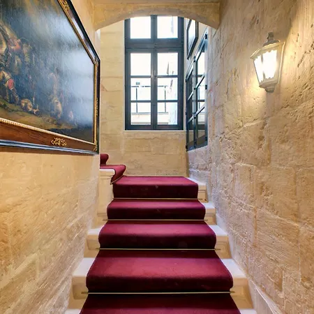 A Luxurious Palazzo In Valetta With Private Pool By 360 Estates Вилла *