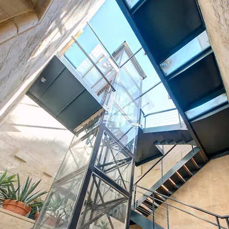 Вилла A Luxurious Palazzo In Valetta With Private Pool By 360 Estates *