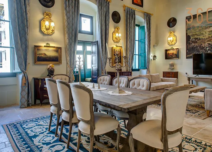 A Luxurious Palazzo In Valetta With Private Pool By 360 Estates * Valeta