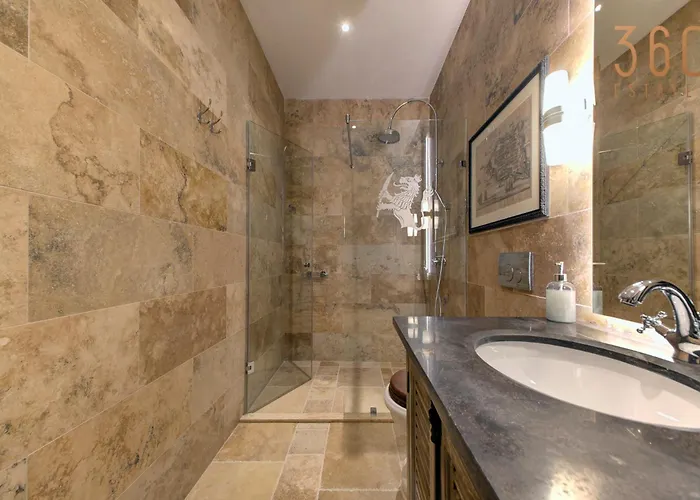 A Luxurious Palazzo In Valetta With Private Pool By 360 Estates Valeta