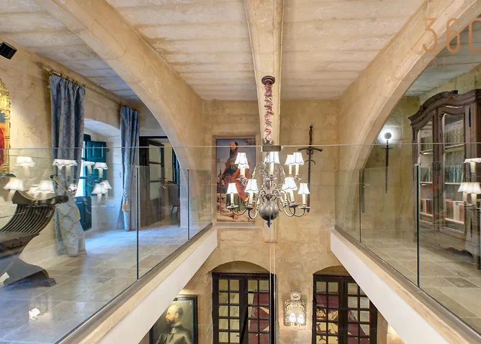 A Luxurious Palazzo In Valetta With Private Pool By 360 Estates * Valeta