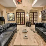 A Luxurious Palazzo In Valetta With Private Pool By 360 Estates La Valette