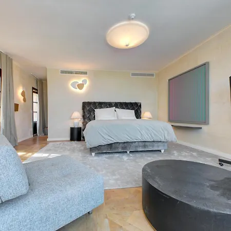 A Luxurious Palazzo In Valetta With Private Pool By 360 Estates * Valletta