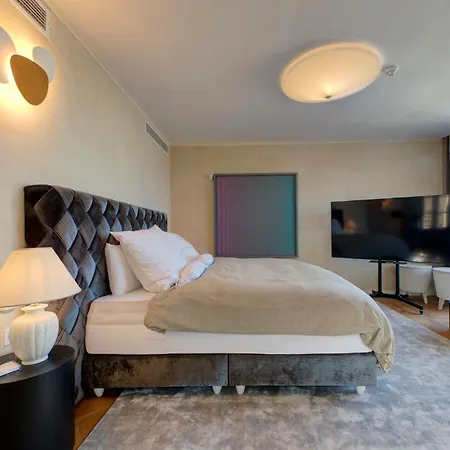 A Luxurious Palazzo In Valetta With Private Pool By 360 Estates