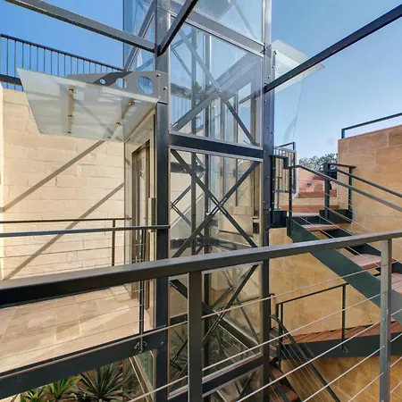 A Luxurious Palazzo In Valetta With Private Pool By 360 Estates Villa