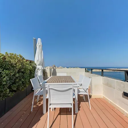 A Luxurious Palazzo In Valetta With Private Pool By 360 Estates Valletta