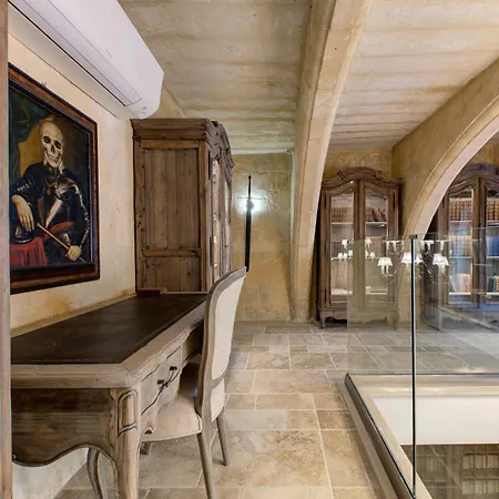 A Luxurious Palazzo In Valetta With Private Pool By 360 Estates Вилла